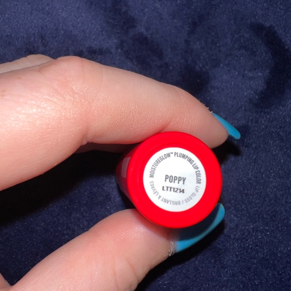 Makeup By Mario Moisture Glow Plumping Lip Color - Picture 3 of 4